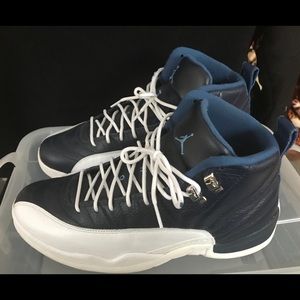 Jordan 12 “obsidian”
